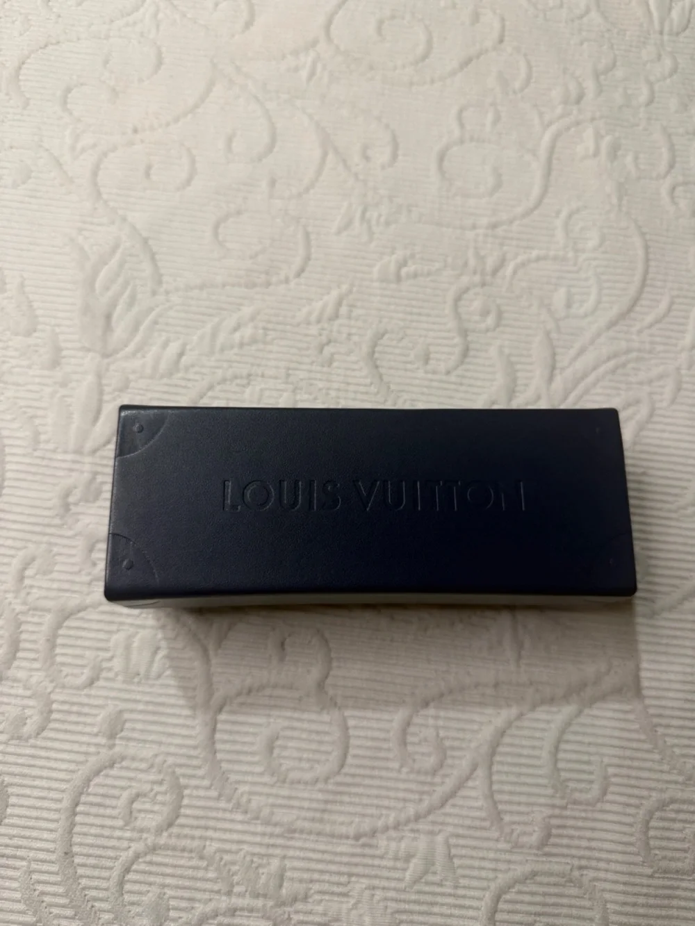 Louis Vuitton Louis Vuitton Black La Blum Women's Sunglasses. Nearly New Luxury